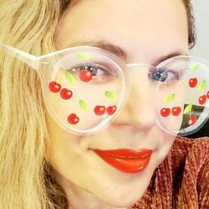 Meet your Posher, Oksana